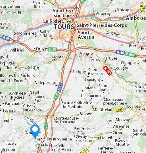 Terrain à MARCILLY-SUR-VIENNE