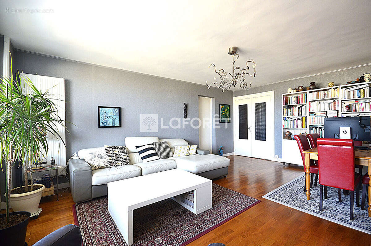 Appartement à VILLEURBANNE