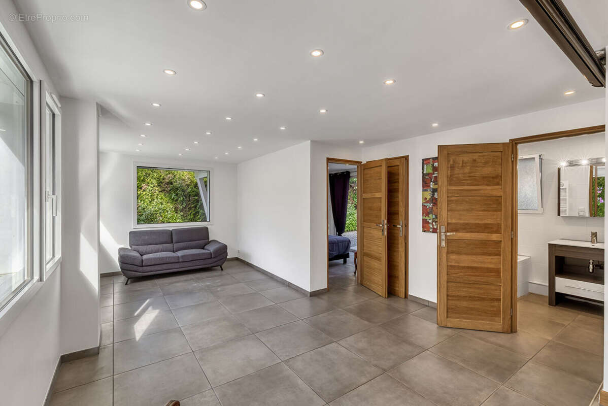 Appartement à ANNECY-LE-VIEUX