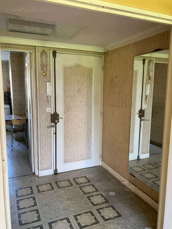 Appartement à SURESNES