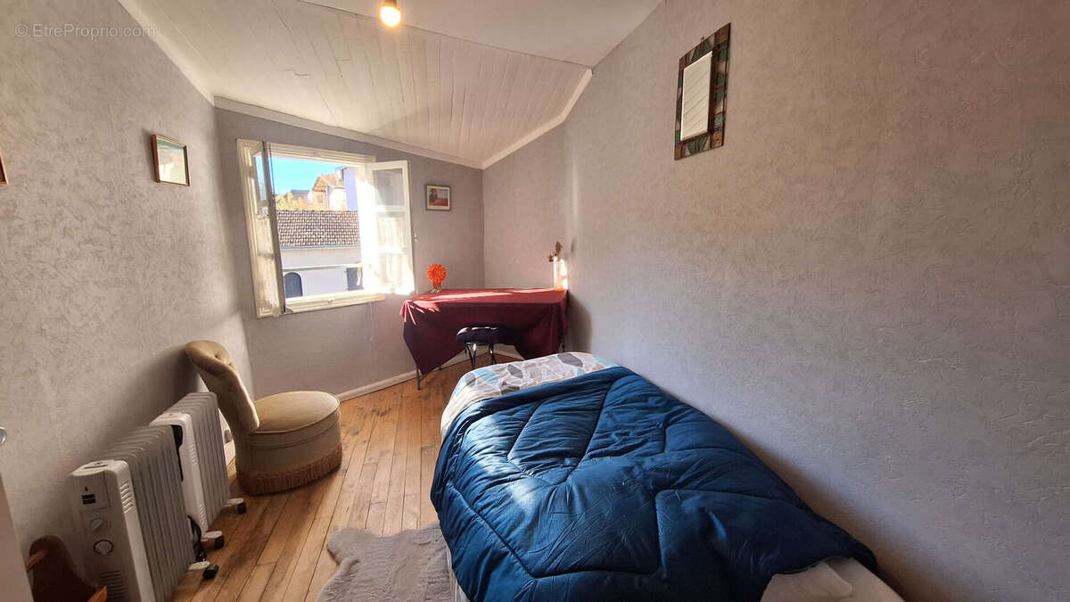 Maison à SALIES-DU-SALAT