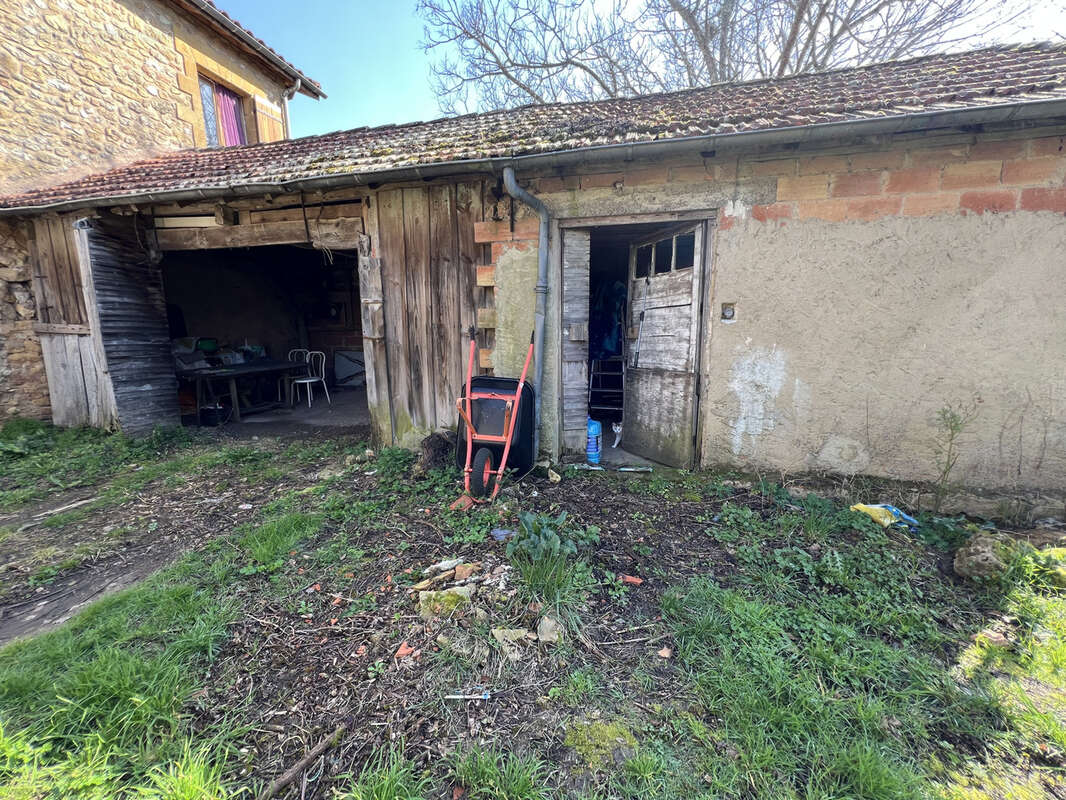 Maison à SALLES-DE-BELVES
