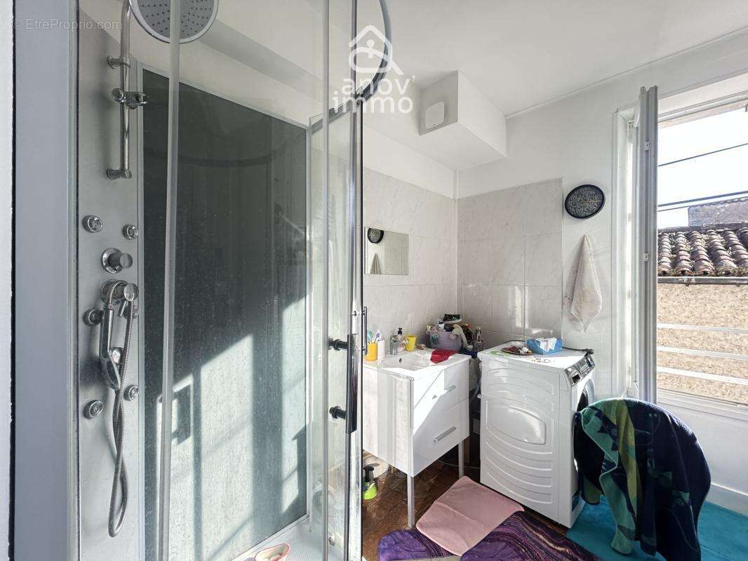 JARNAC Centre, Proche tous commerces Maison de ville (85m2 h - photo 6