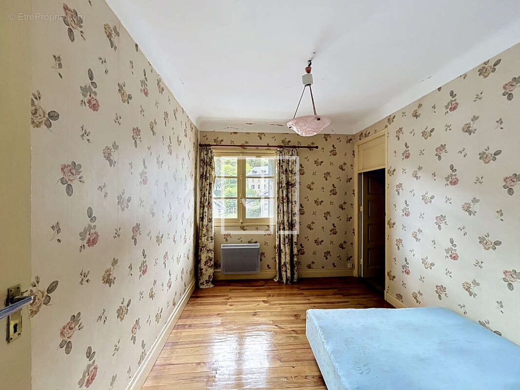 Appartement à LA CONDAMINE-CHATELARD