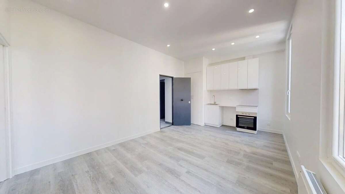 Appartement à CLICHY