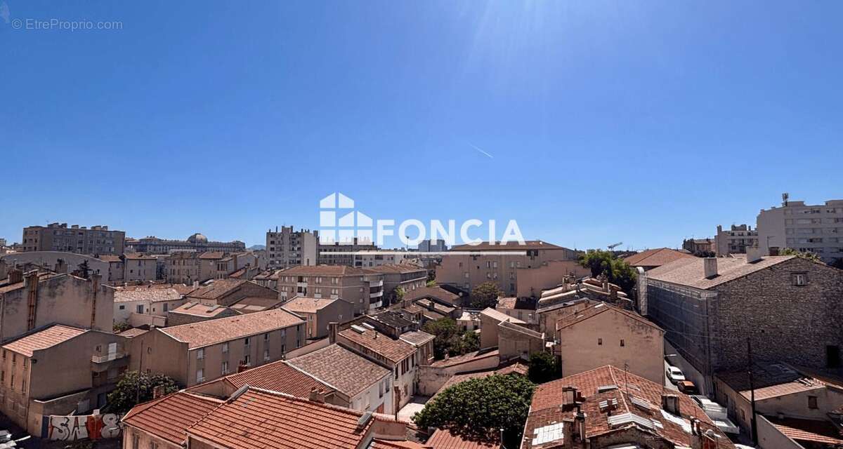 Appartement à MARSEILLE-3E