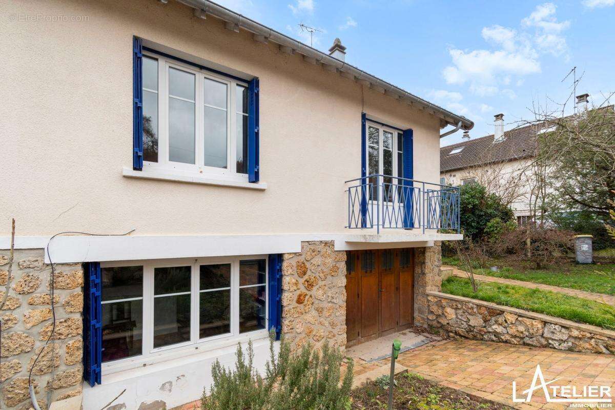 Maison à MAREIL-MARLY