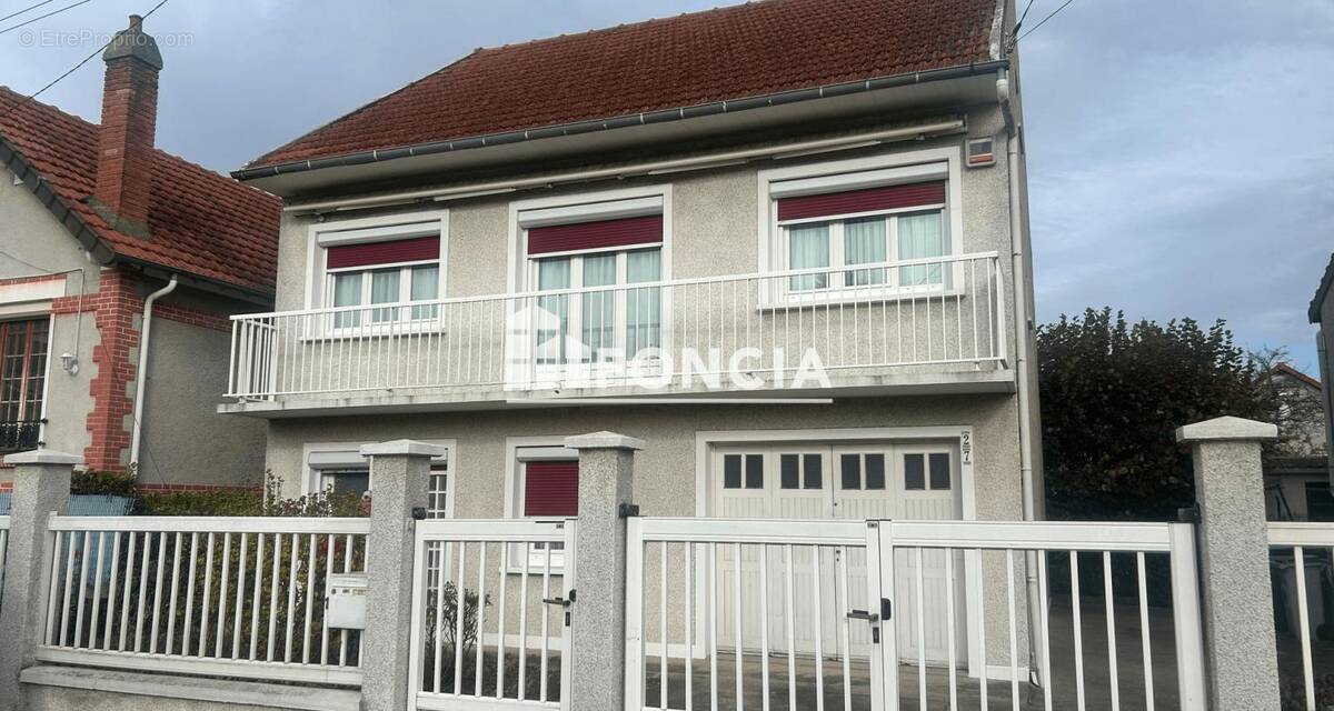 Maison à VILLENEUVE-SAINT-GEORGES