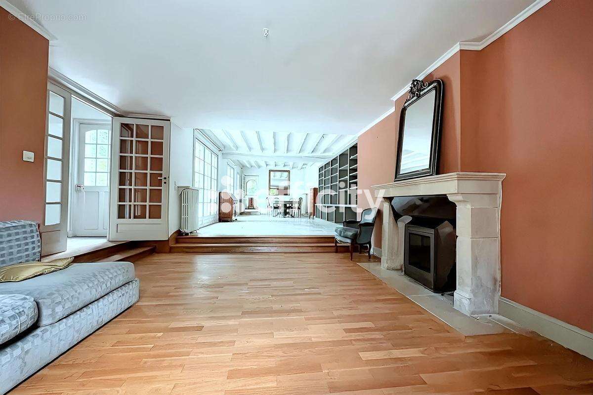 Maison à CORMEILLES-EN-VEXIN