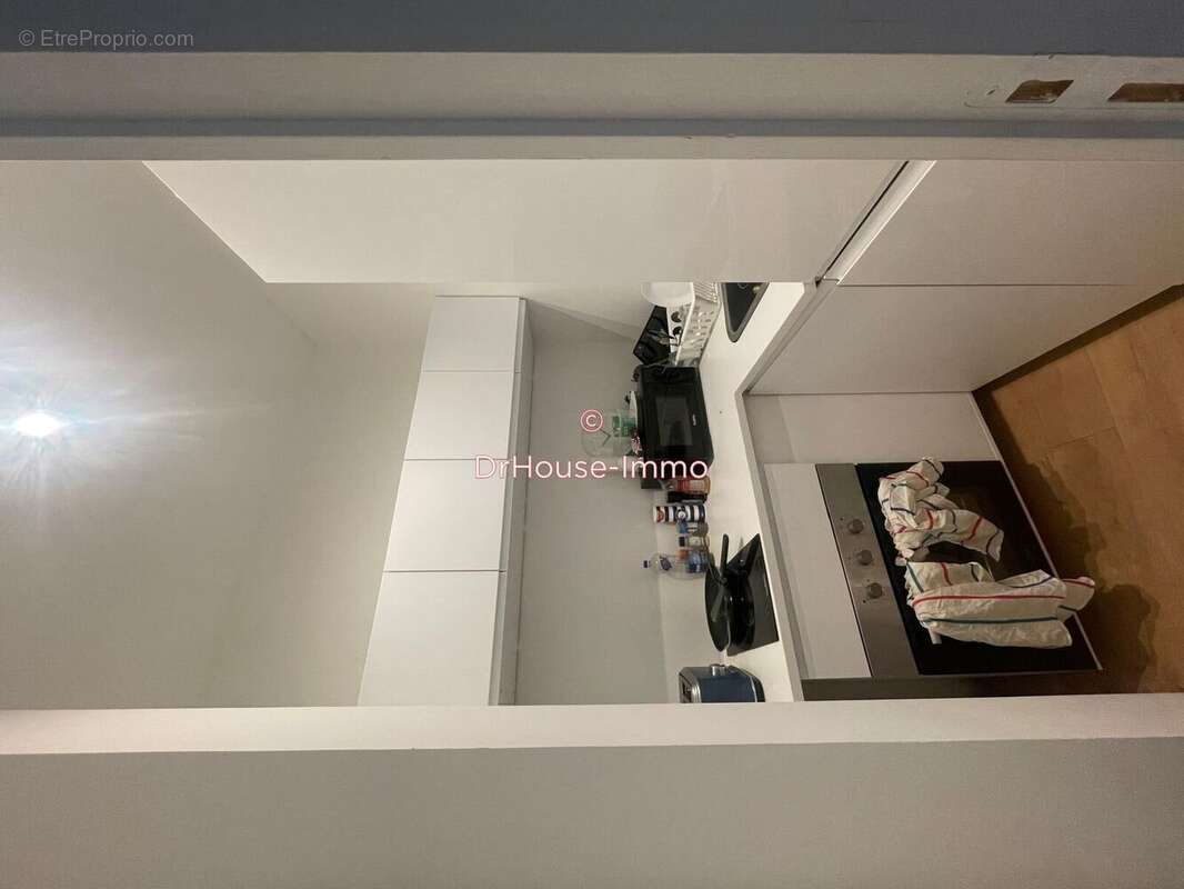 Appartement à MARSEILLE-5E