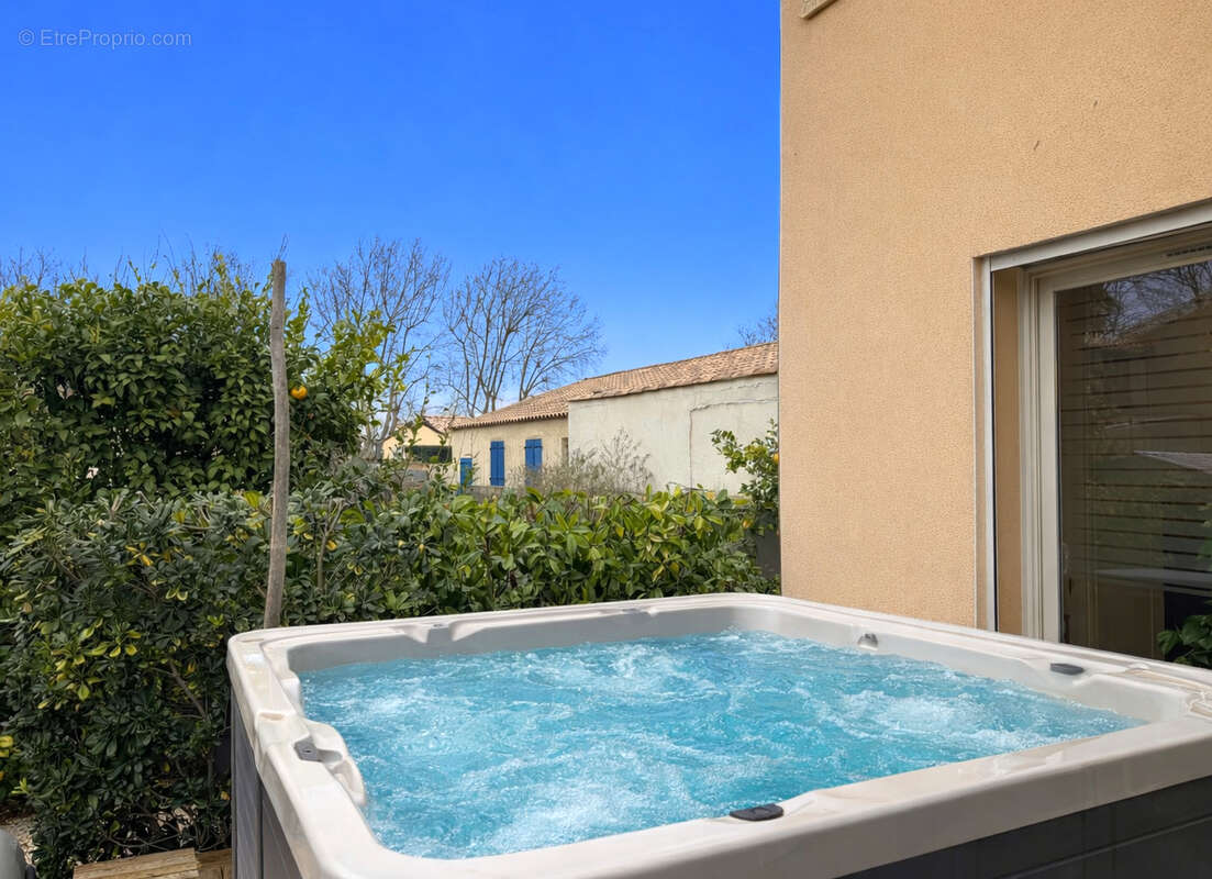 Maison à LEZIGNAN-CORBIERES