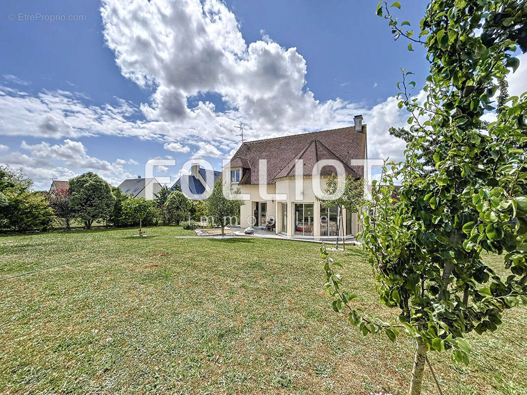 Maison à REVIERS