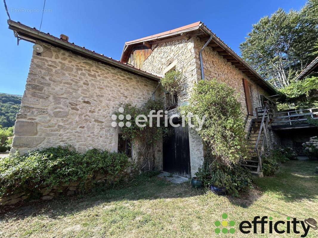 Corps de ferme - photo 2