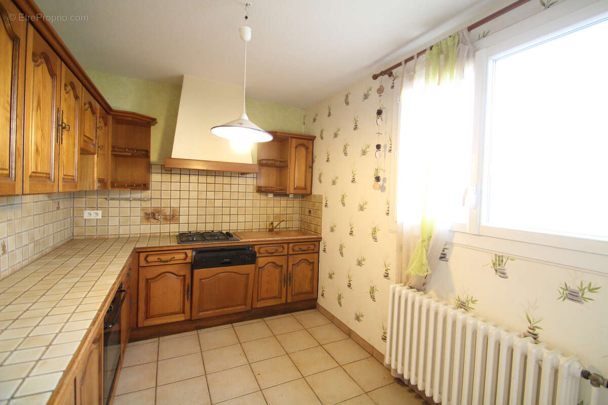 Maison Quatre chambres à Vendre - photo 6