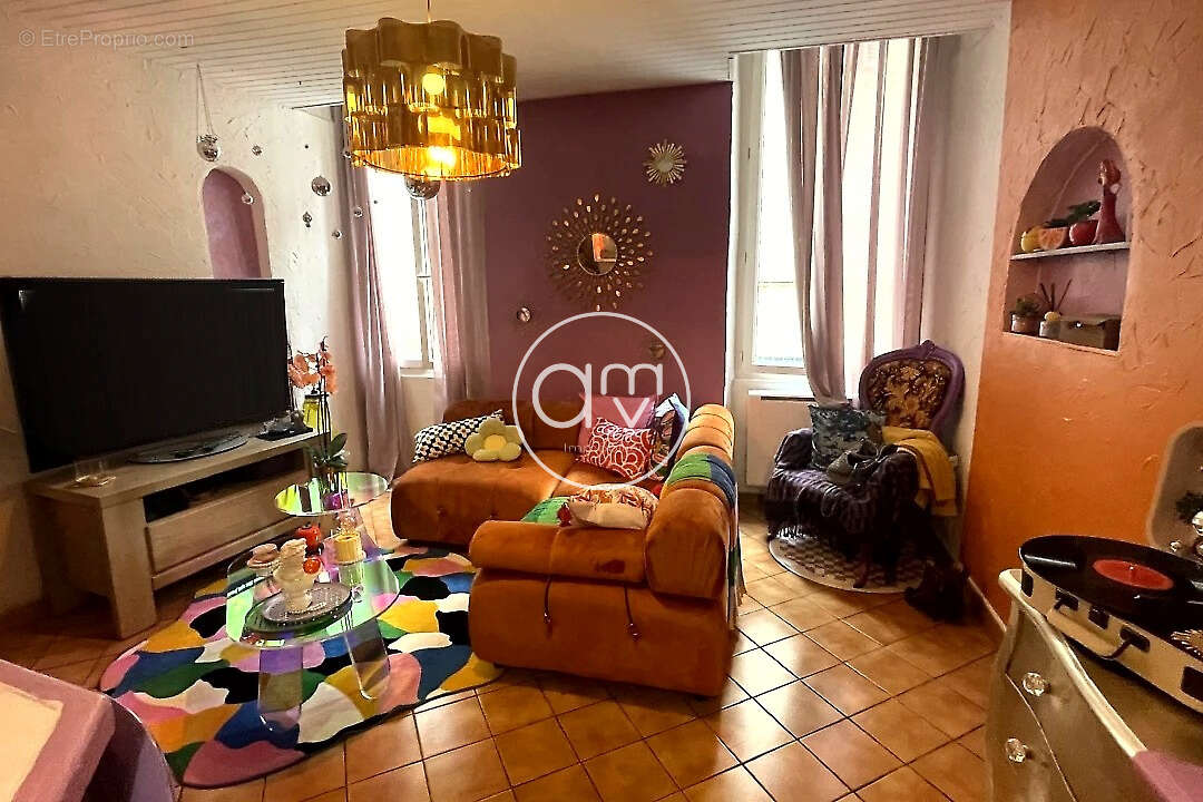 Appartement à LA VALETTE-DU-VAR