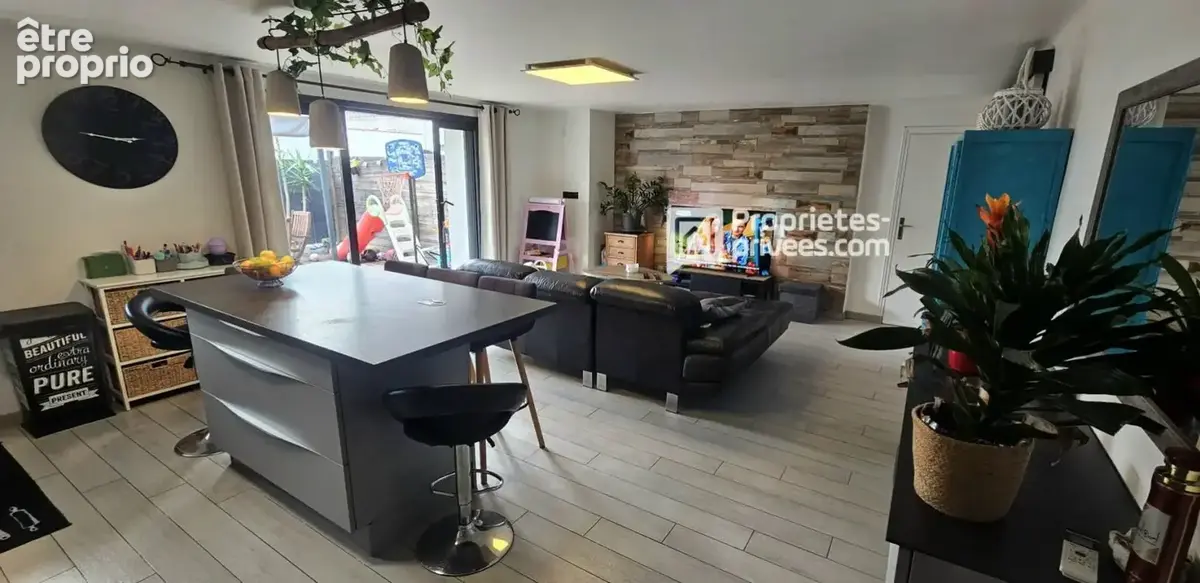 Maison Saint Laurent De La Salanque de 180 m2 divisée en deux appartements - photo 3