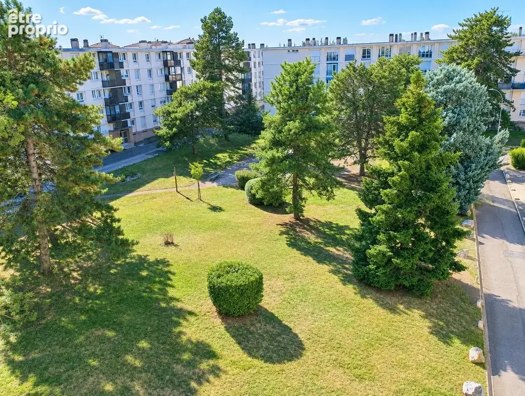Appartement 66 m² à vendre à Corbas (69960) - photo 2