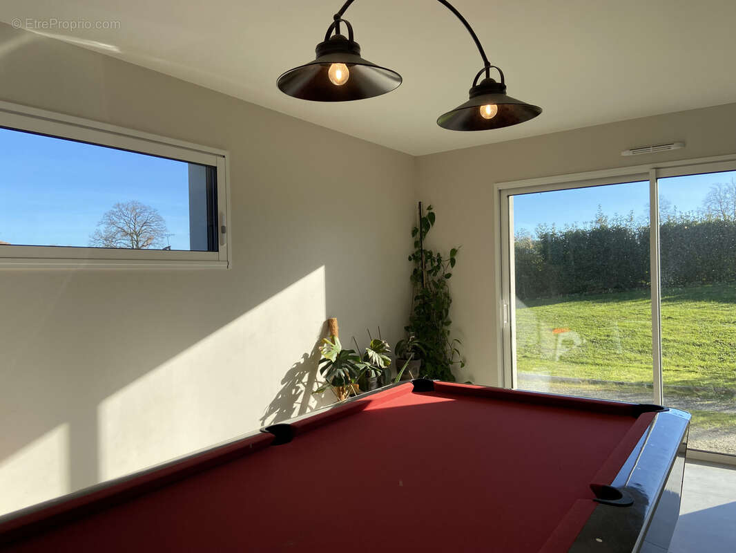 Maison à CASTELNAU-D&#039;AUZAN