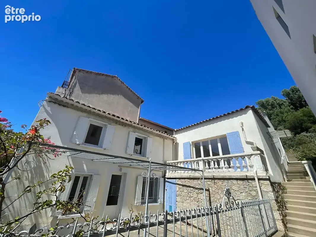 Maison à SAINT-MANDRIER-SUR-MER