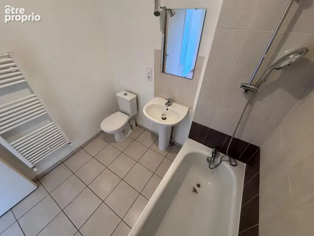 Maison t3 mitoyenne 1 côté - photo 5