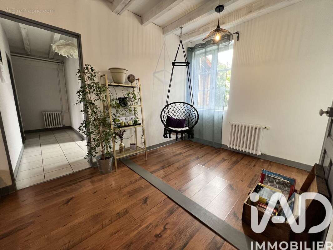 Photo 2 - Maison à THURET