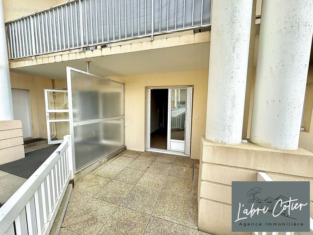 Terrasse - Appartement à SAINT-HILAIRE-DE-RIEZ