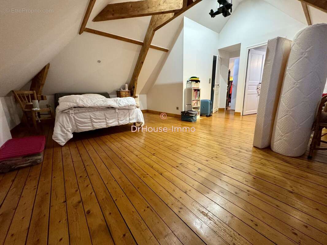 Maison à ENVERMEU