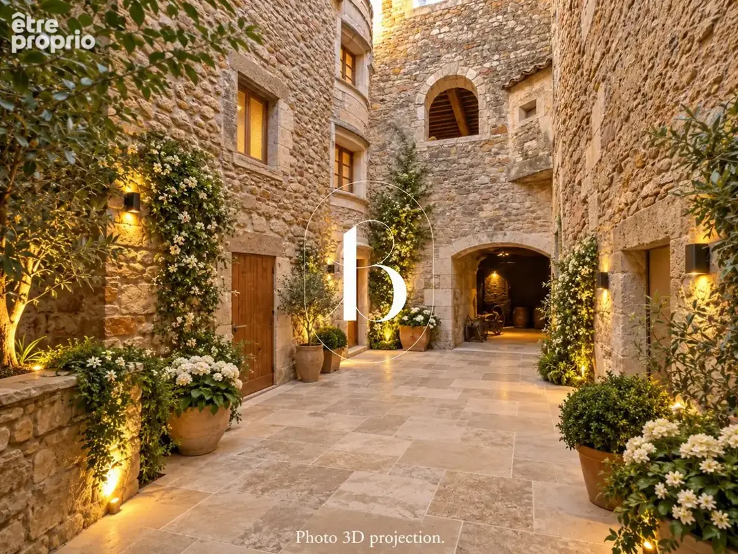 Photo Maison à Saint-Julien-De-Peyrolas au prix de 217 000€