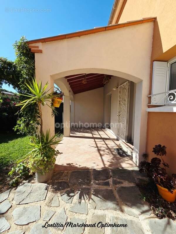 Maison 4 chambres jardin centre ville de Prades (66) - photo 13