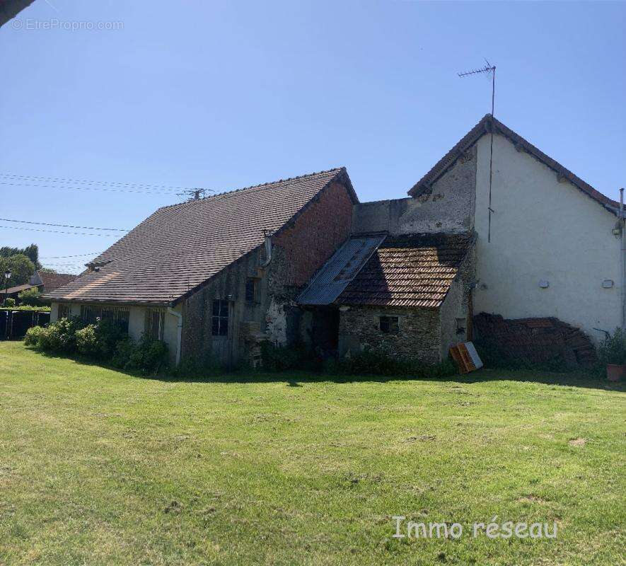 Maison 9 pièces 215 m² à vendre à La Ferte-Gaucher (77320) - photo 15