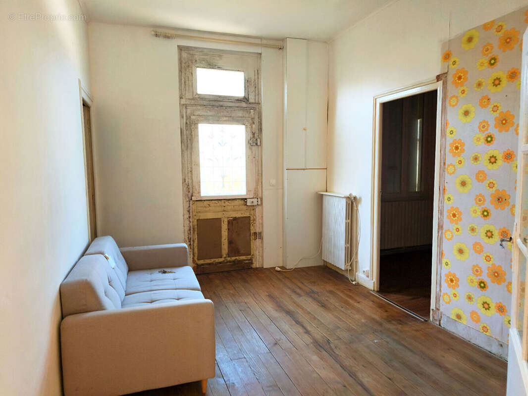 Maison à SAINTES
