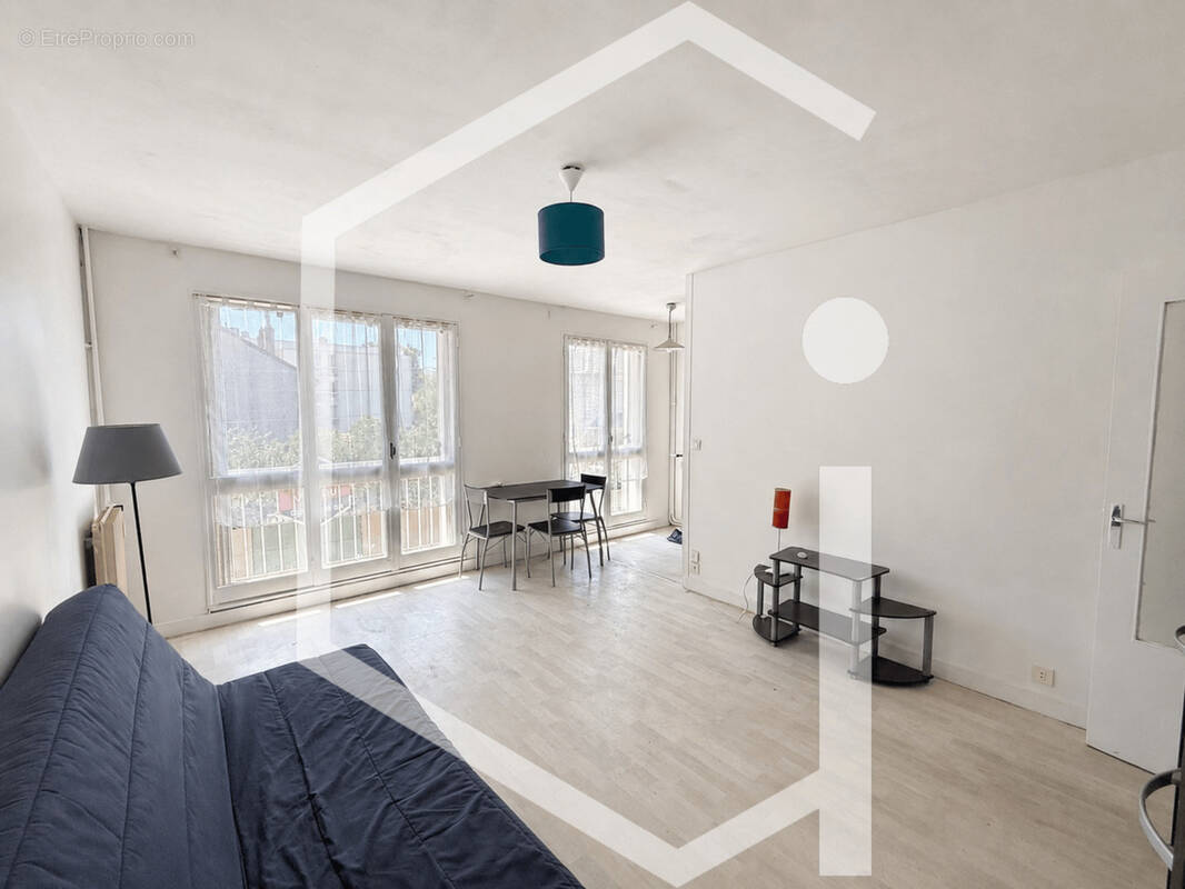Appartement à COSNE-COURS-SUR-LOIRE
