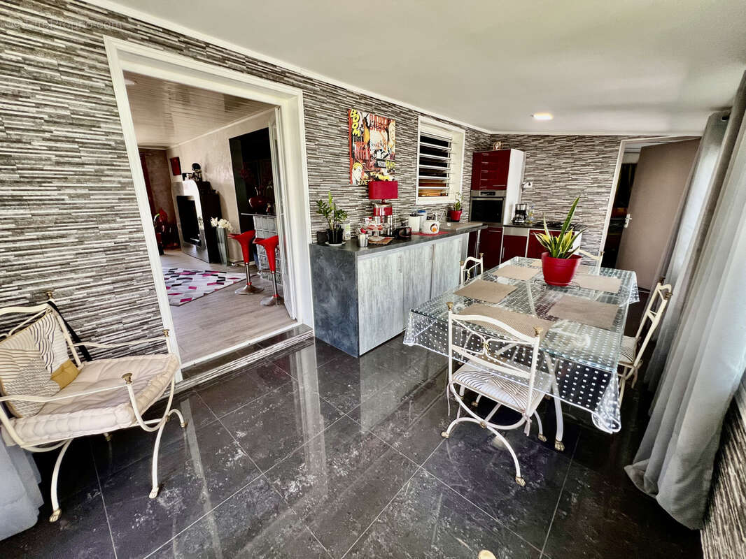 Maison à SAINT-JOSEPH