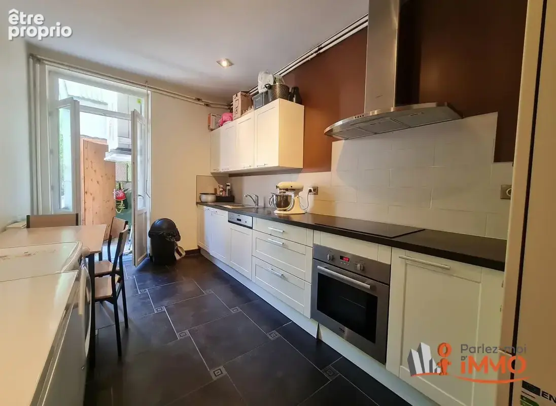 Appartement 3 pièces 85 m² à vendre à Saint-Etienne (42000) - photo 5