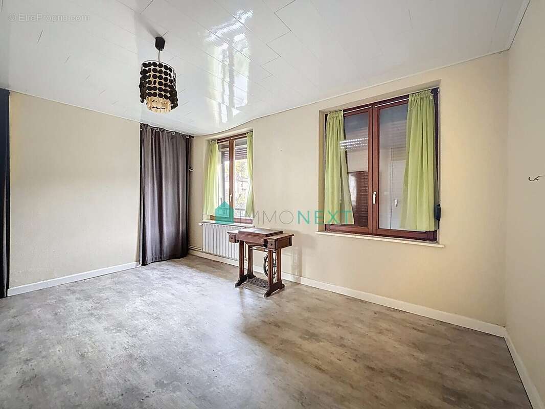 Maison à MAIZIERES-LES-METZ