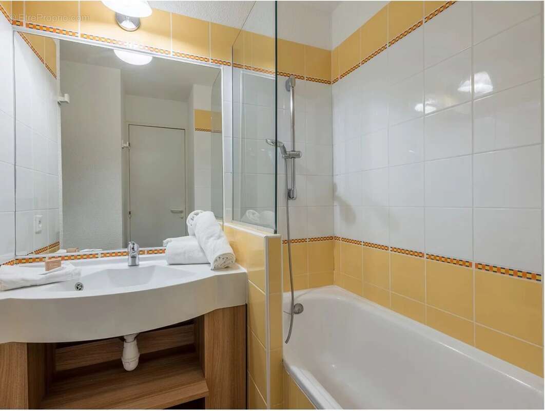 Appartement à LES ALLUES