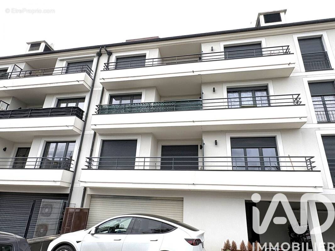 Photo 1 - Appartement à CHELLES