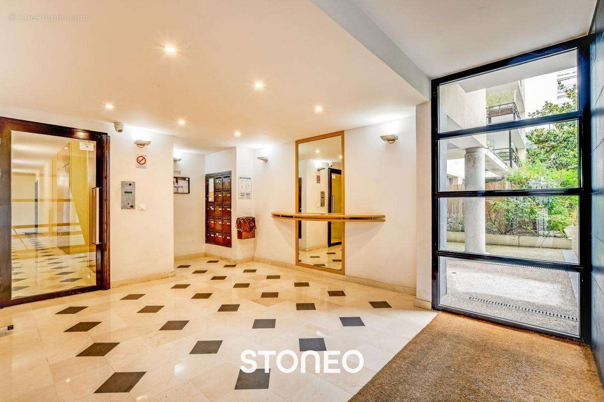 Appartement à IVRY-SUR-SEINE