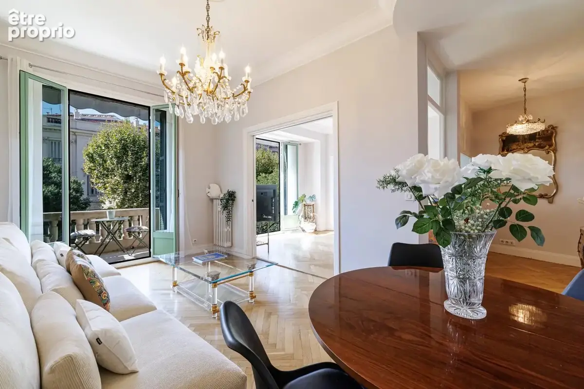 Nice Victor Hugo - Trois Pièces Etage élevé Balcon - photo 15