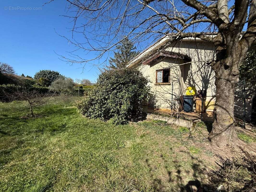 Maison à CHAZAY-D'AZERGUES