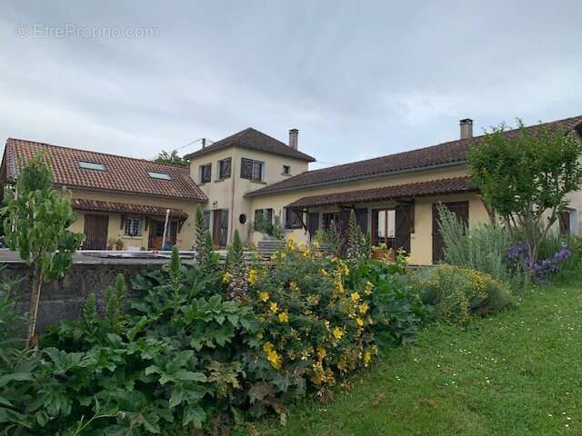Maison à SALON