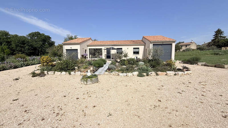 Maison à GARGAS