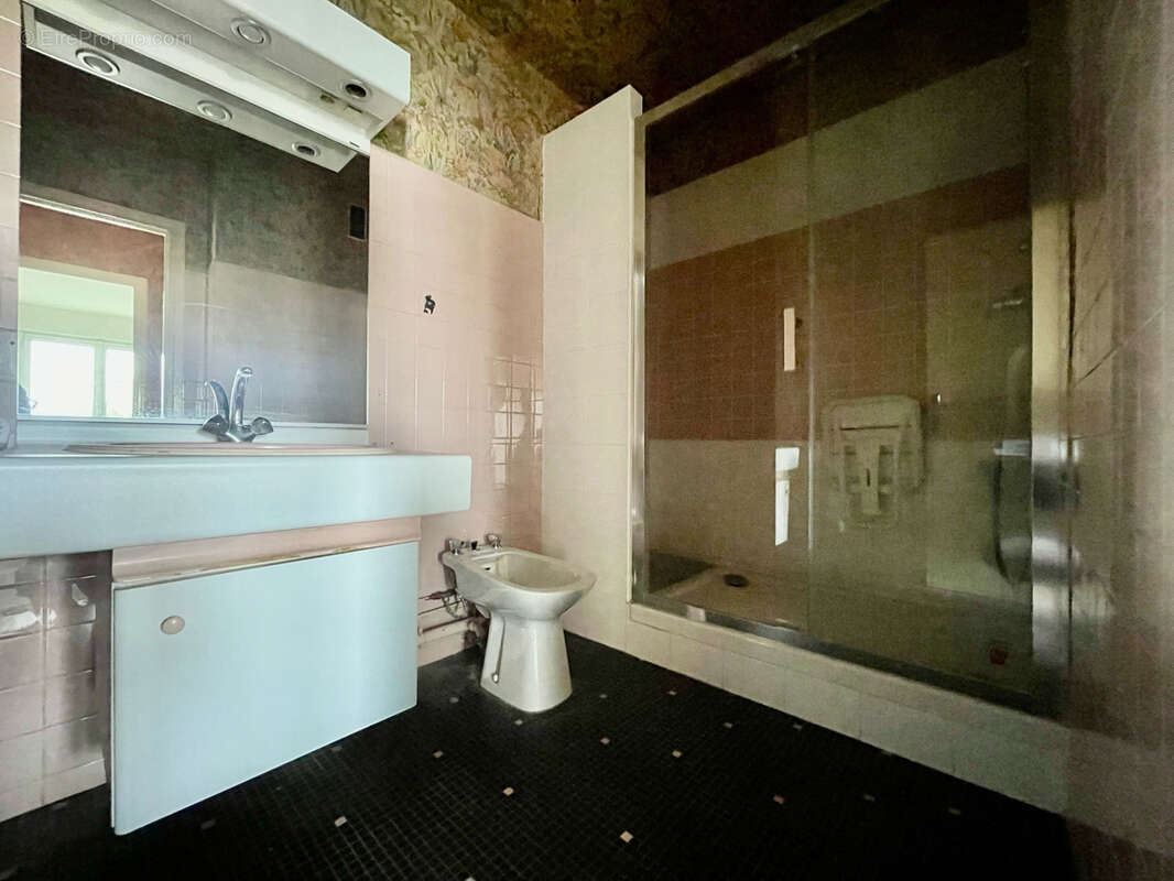 Appartement à LE BOURGET