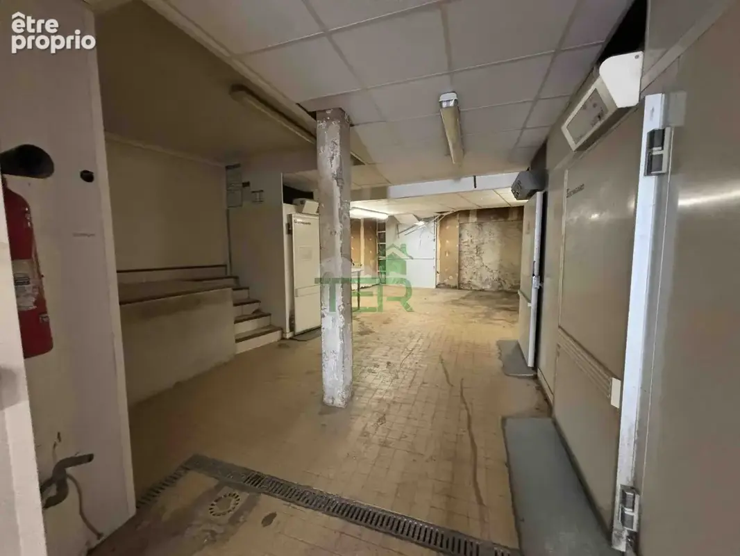 Appartement 216 m² à Beziers  - photo 5