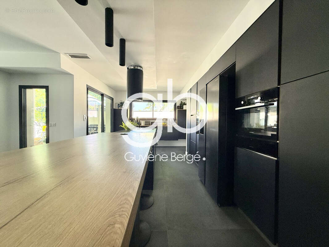 Maison à CASTELNAU-LE-LEZ