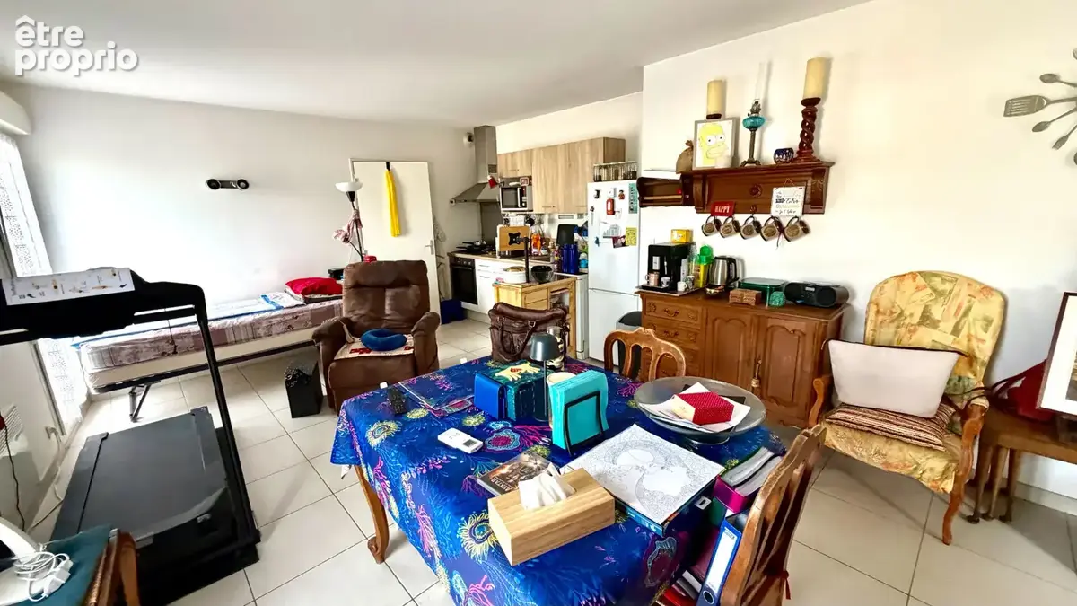 Appartement de type T2 avec  terrasse et parking privatif. - photo 2