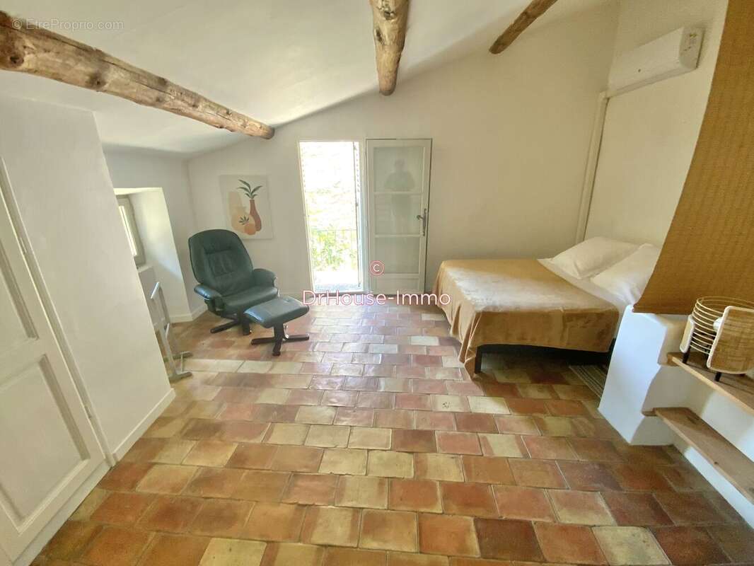 Maison 120 m² à Lauris  - photo 5