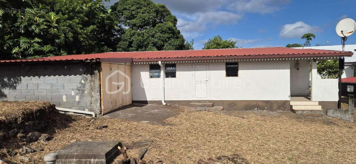 Maison à SAINT-PHILIPPE