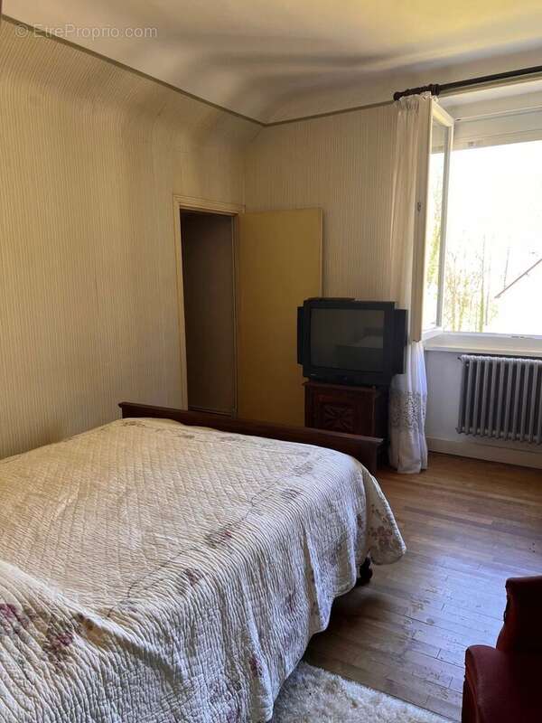 Maison à MARCILLAC-VALLON