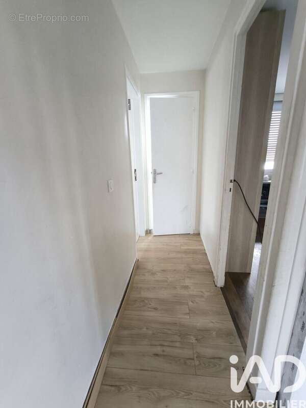 Photo 4 - Maison à GROSLAY